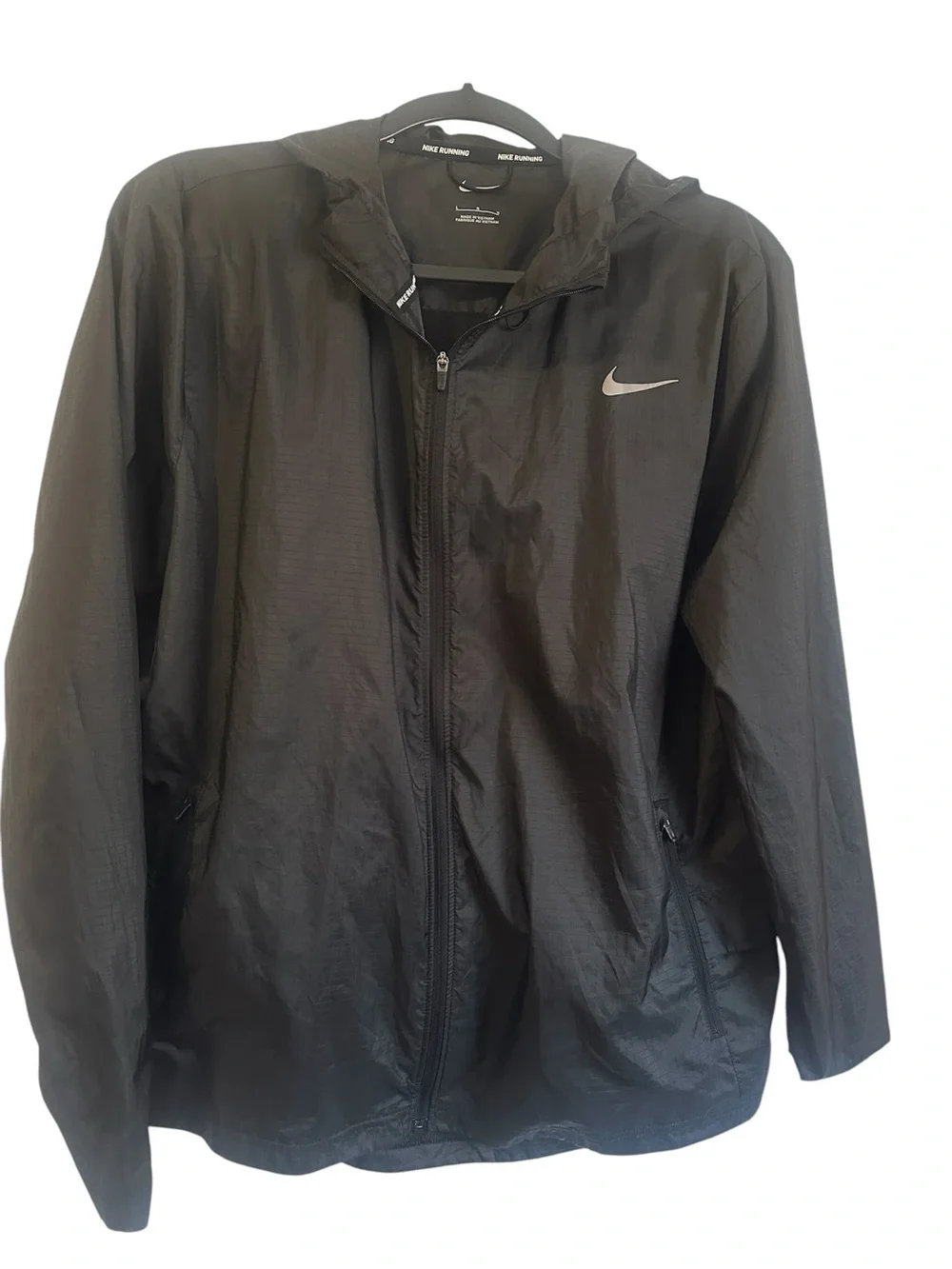 Nike black essentials windbreaker jacket size large
